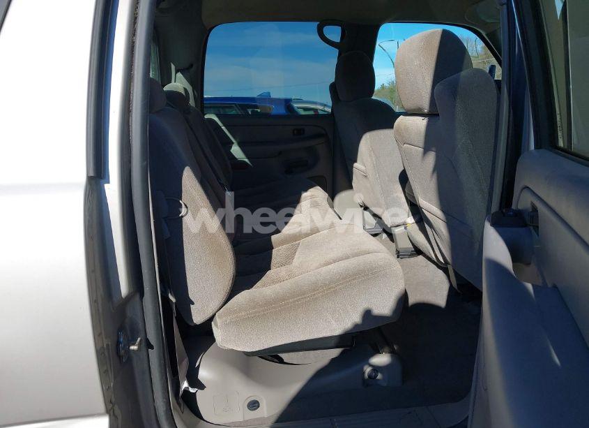 Photo 8 of 2006 Chevrolet Avalanche 1500 LS (VIN 3GNEK12Z56G242294)