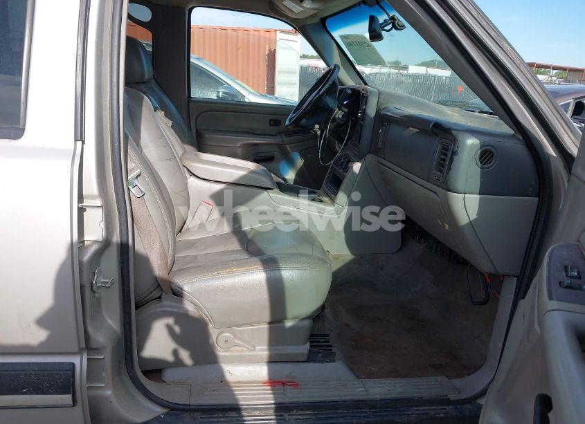 Photo 5 of 2005 Chevrolet Avalanche 1500 Z71 (VIN 3GNEK12Z65G143577)