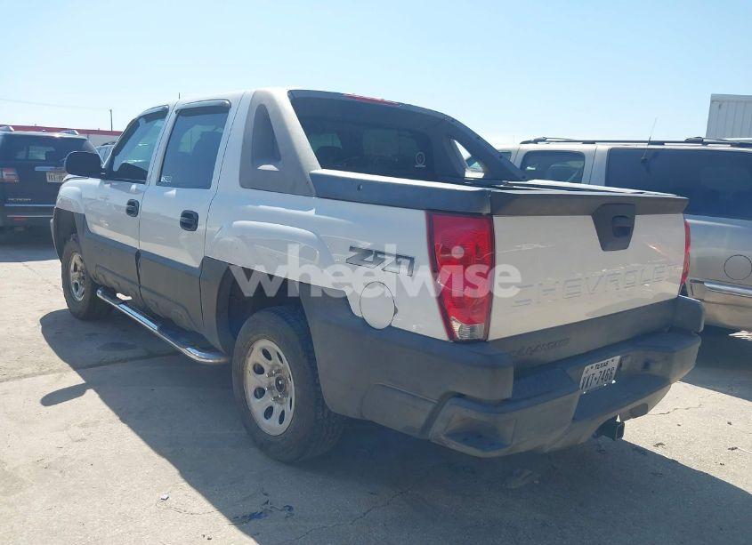 Photo 3 of 2005 Chevrolet Avalanche 1500 Z71 (VIN 3GNEK12Z75G183800)