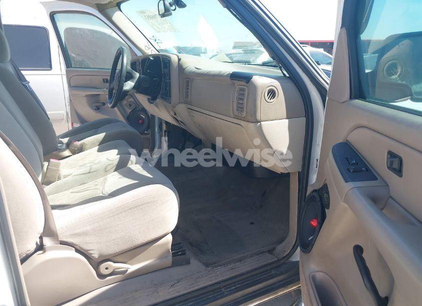 Photo 5 of 2005 Chevrolet Avalanche 1500 Z71 (VIN 3GNEK12Z75G183800)