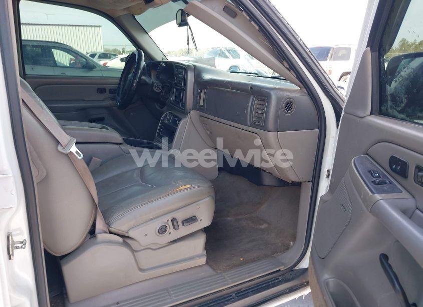 Photo 5 of 2005 Chevrolet Avalanche 1500 Z71 (VIN 3GNEK12Z95G101520)