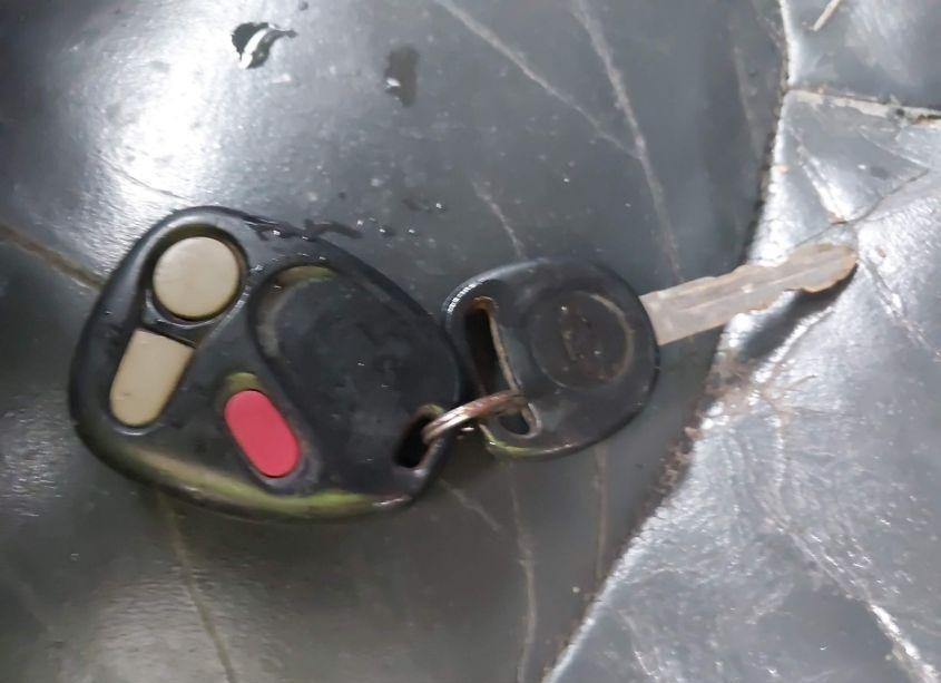 Photo 11 of 2002 Chevrolet Avalanche 1500 (VIN 3GNEK13T02G127851)