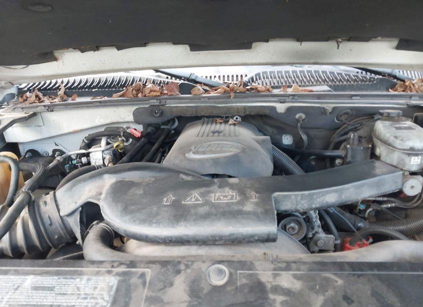 Photo 10 of 2003 Chevrolet Avalanche 1500 (VIN 3GNEK13T03G153562)