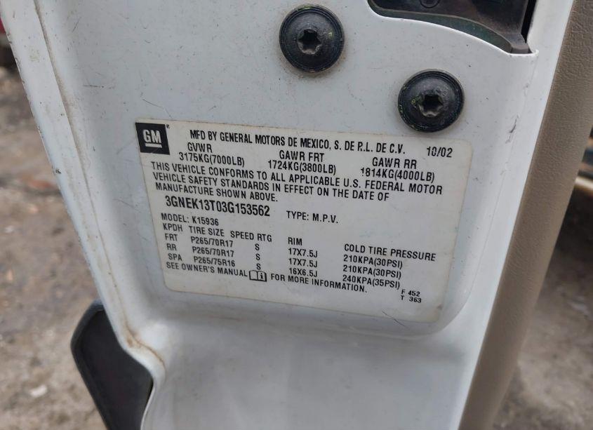 Photo 9 of 2003 Chevrolet Avalanche 1500 (VIN 3GNEK13T03G153562)