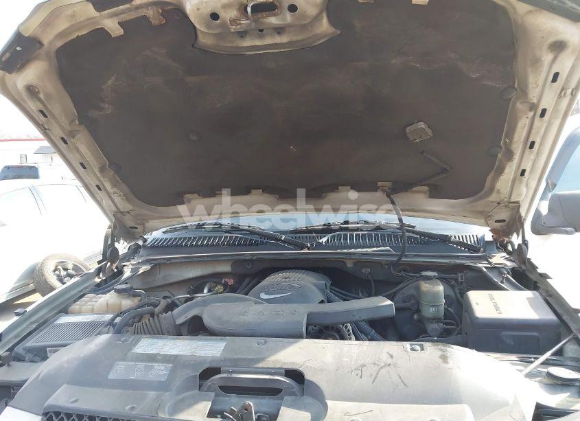 Photo 10 of 2002 Chevrolet Avalanche 1500 (VIN 3GNEK13T12G204839)