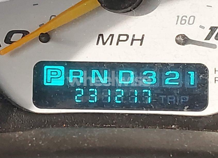 Photo 15 of 2002 Chevrolet Avalanche 1500 (VIN 3GNEK13T12G204839)