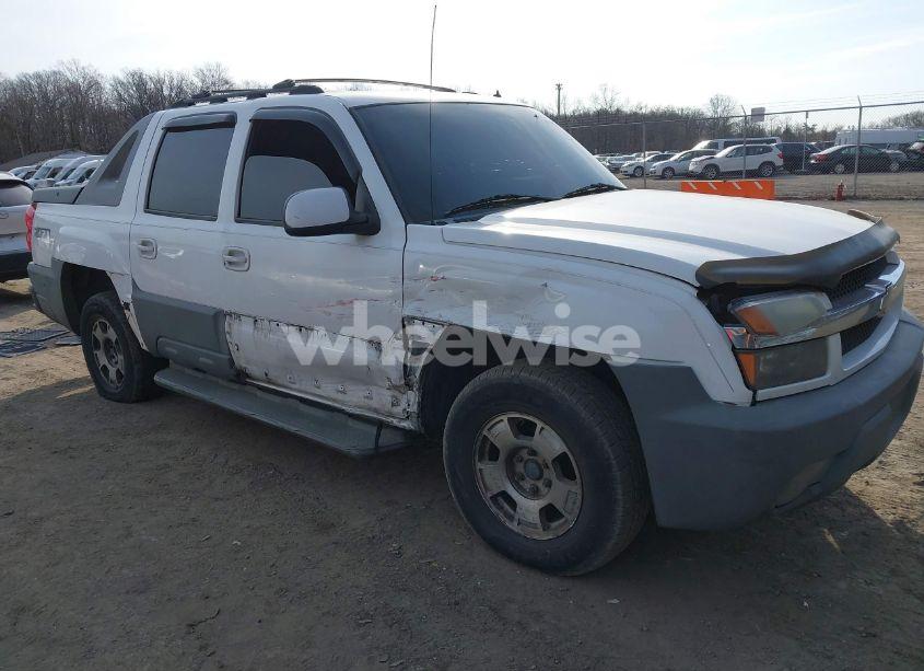 Photo 6 of 2002 Chevrolet Avalanche 1500 (VIN 3GNEK13T12G204839)