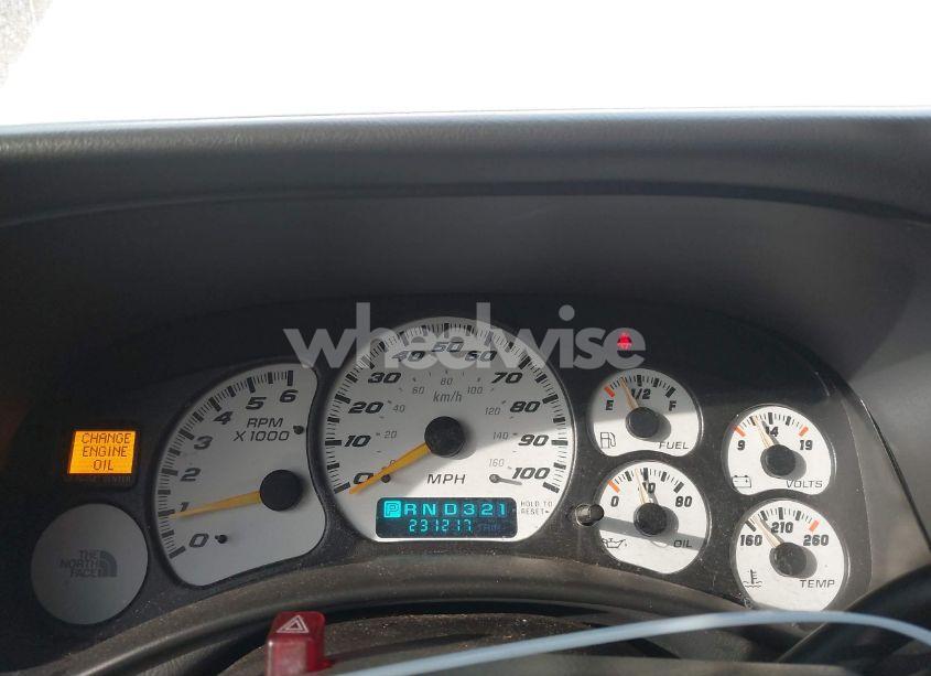 Photo 7 of 2002 Chevrolet Avalanche 1500 (VIN 3GNEK13T12G204839)