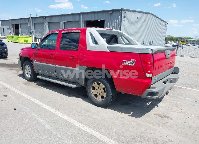 Photo 3 of 2002 Chevrolet Avalanche 1500 (VIN 3GNEK13T22G271773)