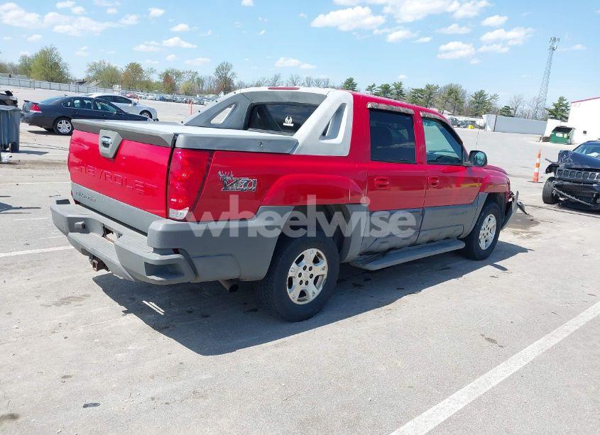 Photo 4 of 2002 Chevrolet Avalanche 1500 (VIN 3GNEK13T22G271773)