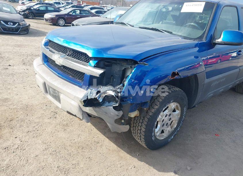 Photo 6 of 2003 Chevrolet Avalanche 1500 (VIN 3GNEK13T23G131174)