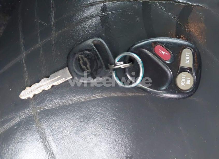 Photo 11 of 2002 Chevrolet Avalanche 1500 (VIN 3GNEK13T32G222341)