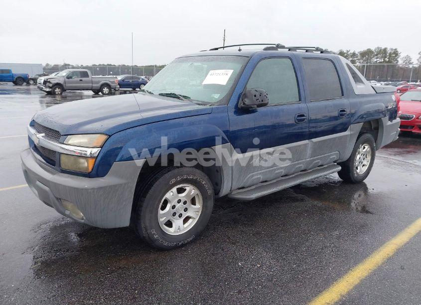 Photo 2 of 2002 Chevrolet Avalanche 1500 (VIN 3GNEK13T32G222341)