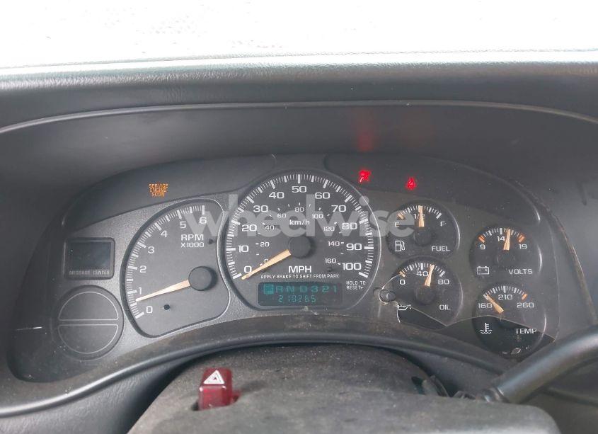 Photo 7 of 2002 Chevrolet Avalanche (VIN 3GNEK13T32G239639)