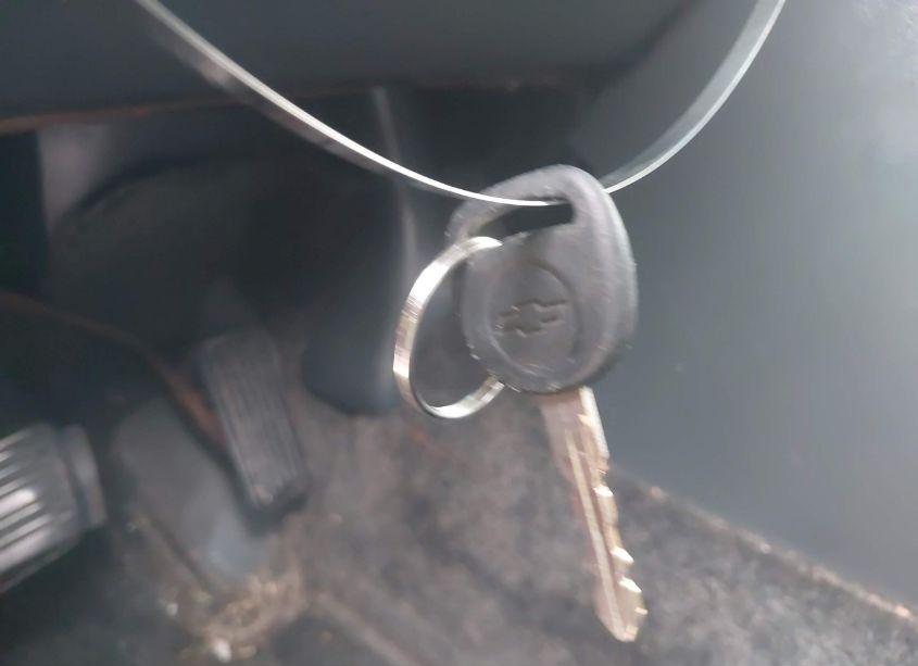 Photo 11 of 2002 Chevrolet Avalanche 1500 (VIN 3GNEK13T32G349140)