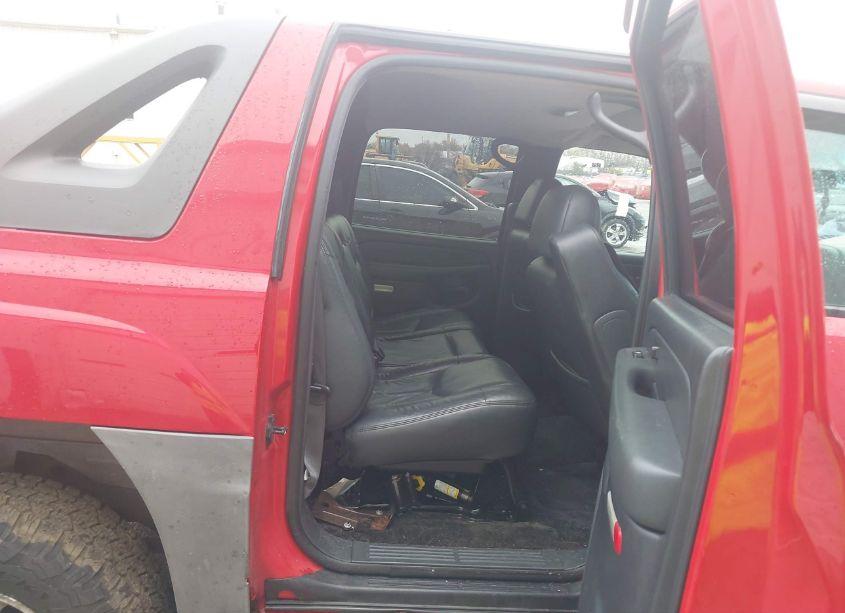 Photo 8 of 2002 Chevrolet Avalanche 1500 (VIN 3GNEK13T32G349140)