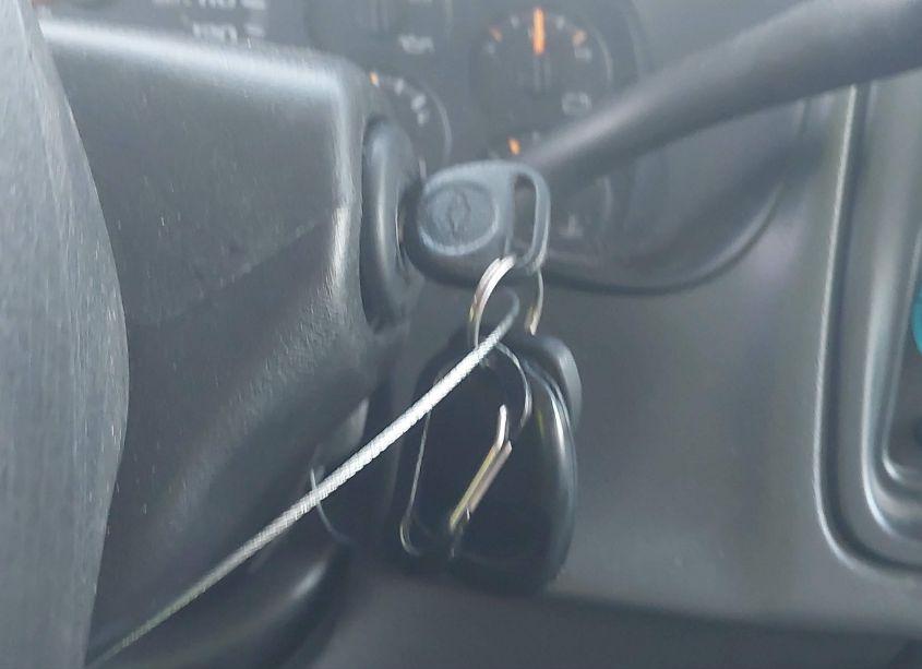 Photo 11 of 2003 Chevrolet Avalanche 1500 (VIN 3GNEK13T33G317743)