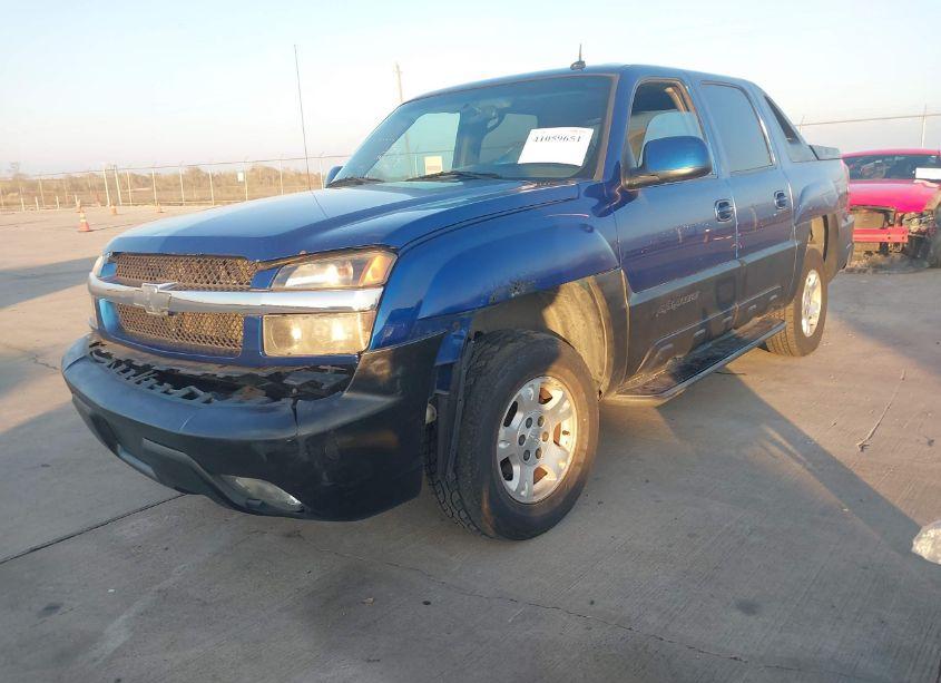 Photo 2 of 2003 Chevrolet Avalanche 1500 (VIN 3GNEK13T33G317743)