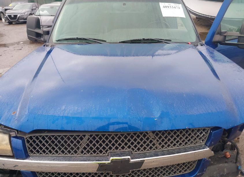 Photo 10 of 2003 Chevrolet Avalanche 1500 (VIN 3GNEK13T33G323963)