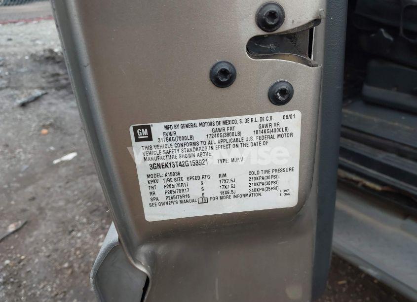 Photo 9 of 2002 Chevrolet Avalanche (VIN 3GNEK13T42G153921)