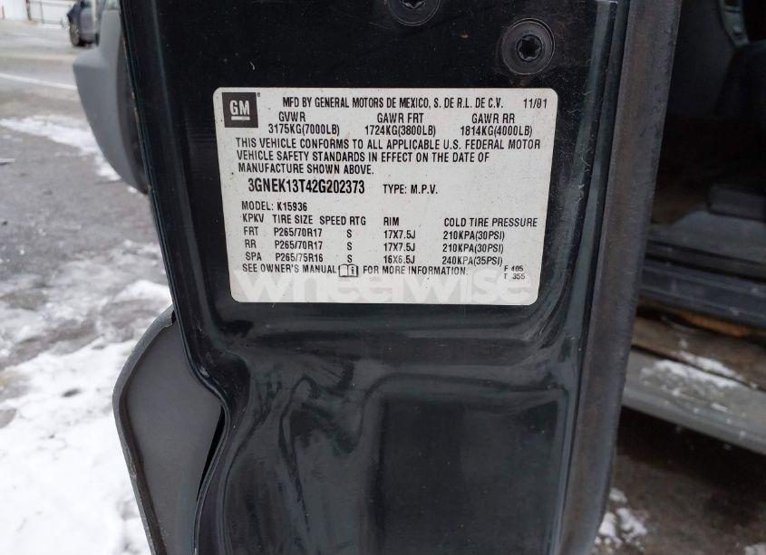 Photo 9 of 2002 Chevrolet Avalanche 1500 (VIN 3GNEK13T42G202373)