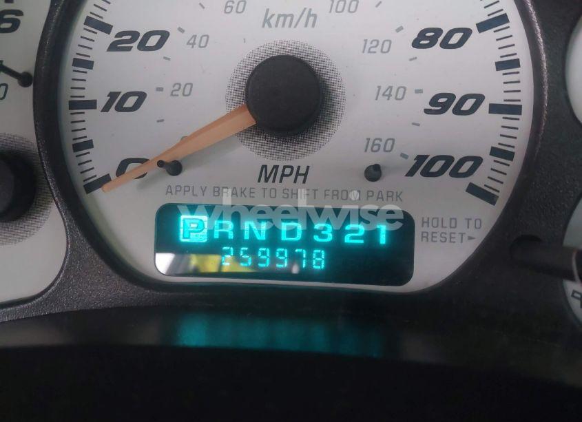 Photo 7 of 2002 Chevrolet Avalanche 1500 (VIN 3GNEK13T42G274741)