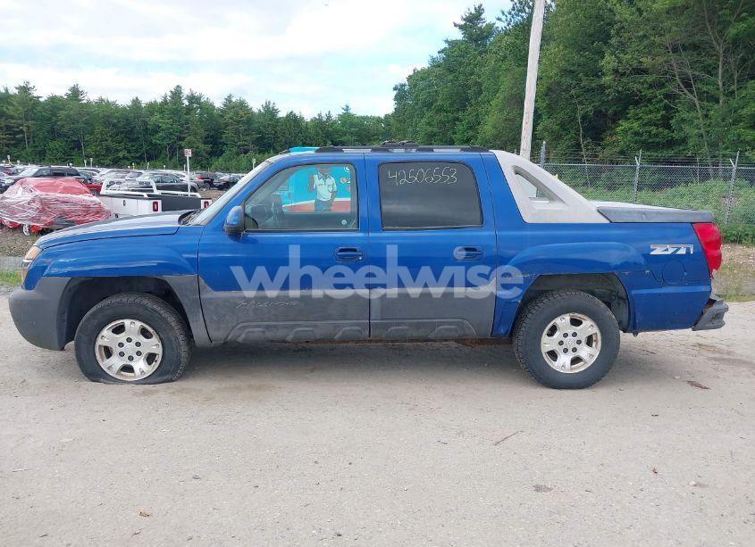 Photo 12 of 2003 Chevrolet Avalanche 1500 (VIN 3GNEK13T43G116109)