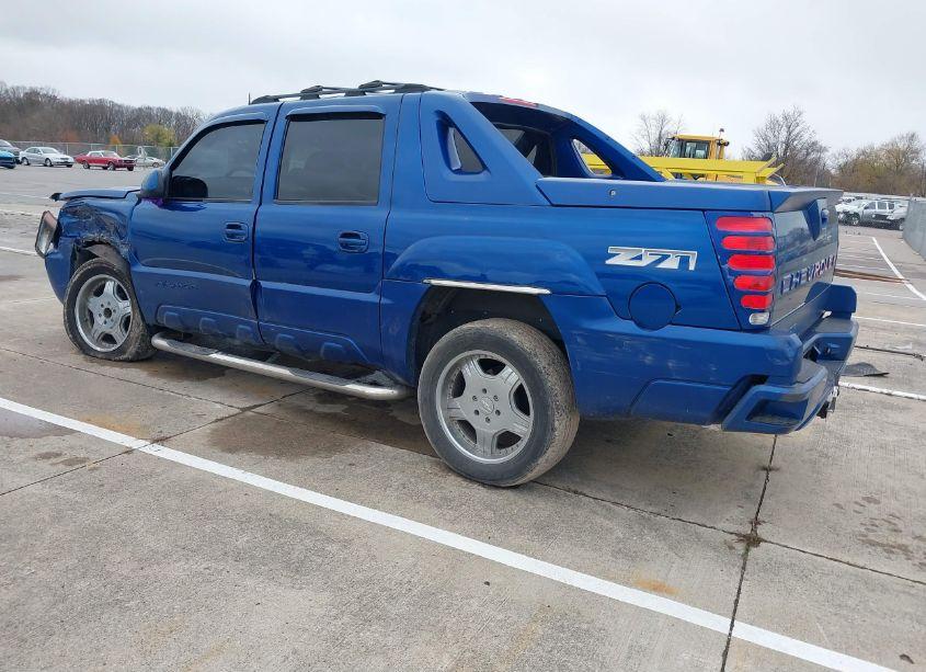 Photo 3 of 2003 Chevrolet Avalanche 1500 (VIN 3GNEK13T43G117910)