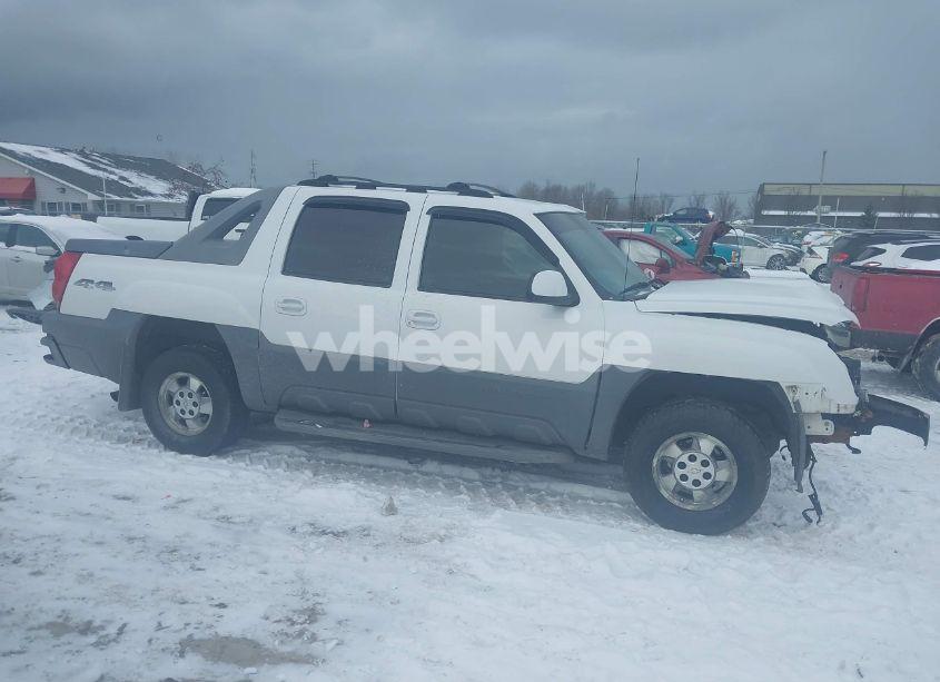Photo 14 of 2002 Chevrolet Avalanche 1500 (VIN 3GNEK13T52G174602)