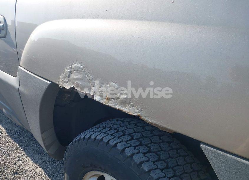 Photo 12 of 2002 Chevrolet Avalanche 1500 (VIN 3GNEK13T52G178164)