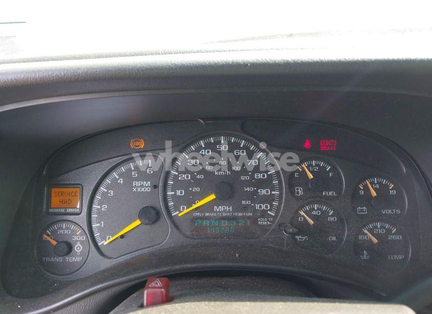 Photo 7 of 2002 Chevrolet Avalanche (VIN 3GNEK13T52G195787)