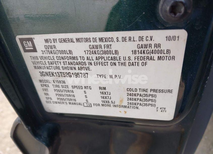 Photo 9 of 2002 Chevrolet Avalanche (VIN 3GNEK13T52G195787)