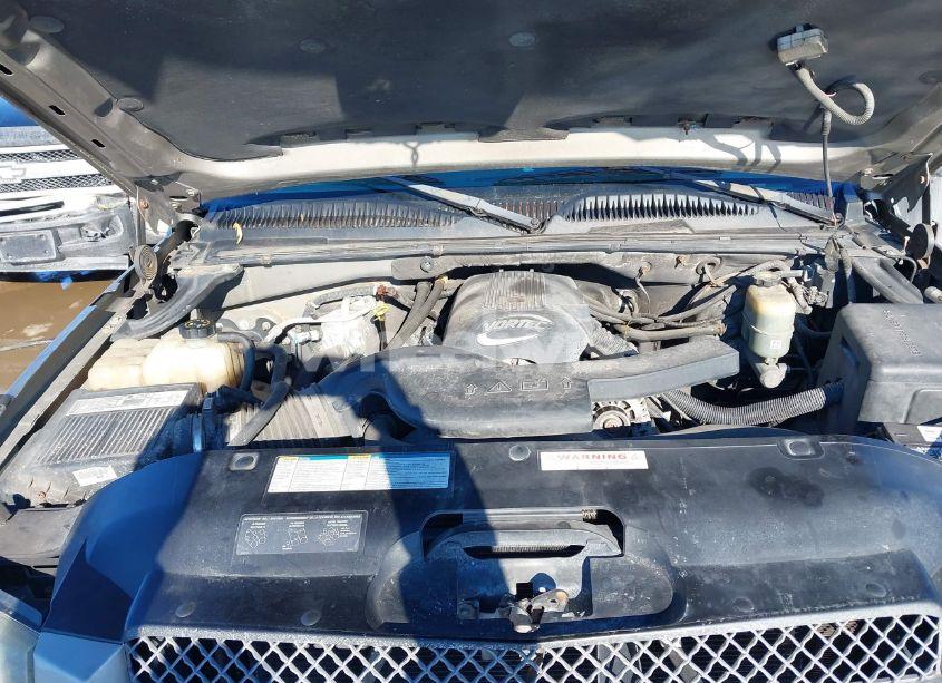 Photo 10 of 2002 Chevrolet Avalanche 1500 (VIN 3GNEK13T52G229615)