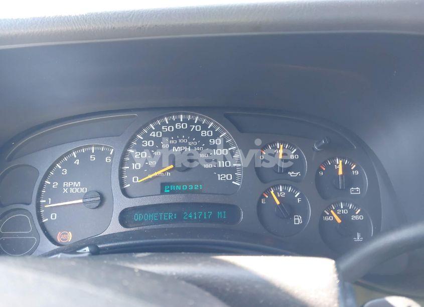 Photo 6 of 2003 Chevrolet Avalanche 1500 (VIN 3GNEK13T53G196472)