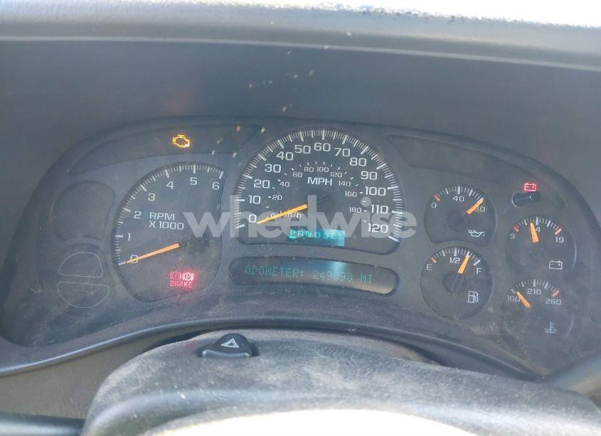 Photo 7 of 2003 Chevrolet Avalanche 1500 (VIN 3GNEK13T53G298810)
