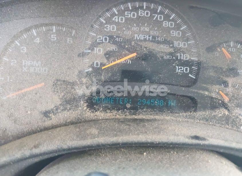 Photo 7 of 2003 Chevrolet Avalanche 1500 (VIN 3GNEK13T63G181074)