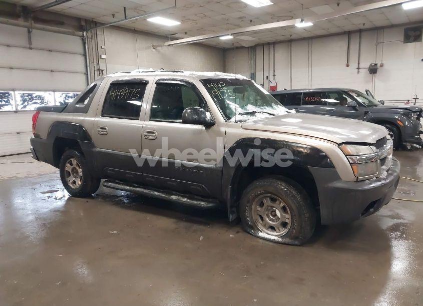 Photo 14 of 2003 Chevrolet Avalanche 1500 (VIN 3GNEK13T63G267792)