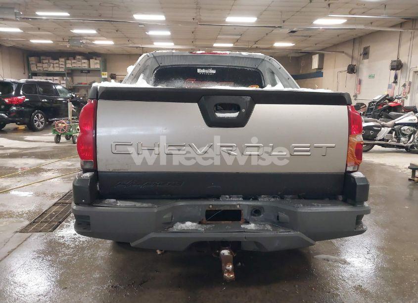 Photo 15 of 2003 Chevrolet Avalanche 1500 (VIN 3GNEK13T63G267792)
