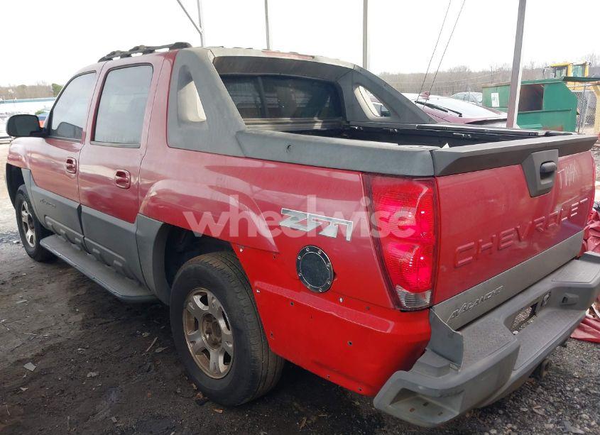 Photo 3 of 2002 Chevrolet Avalanche 1500 (VIN 3GNEK13T72G141729)