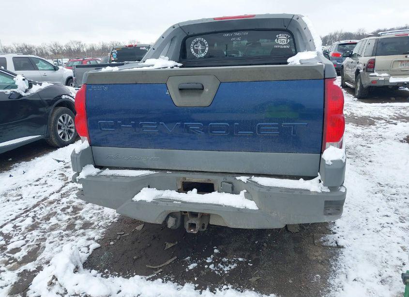 Photo 16 of 2002 Chevrolet Avalanche 1500 (VIN 3GNEK13T72G347522)