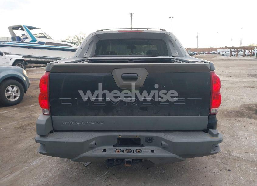 Photo 16 of 2002 Chevrolet Avalanche 1500 (VIN 3GNEK13T82G268036)