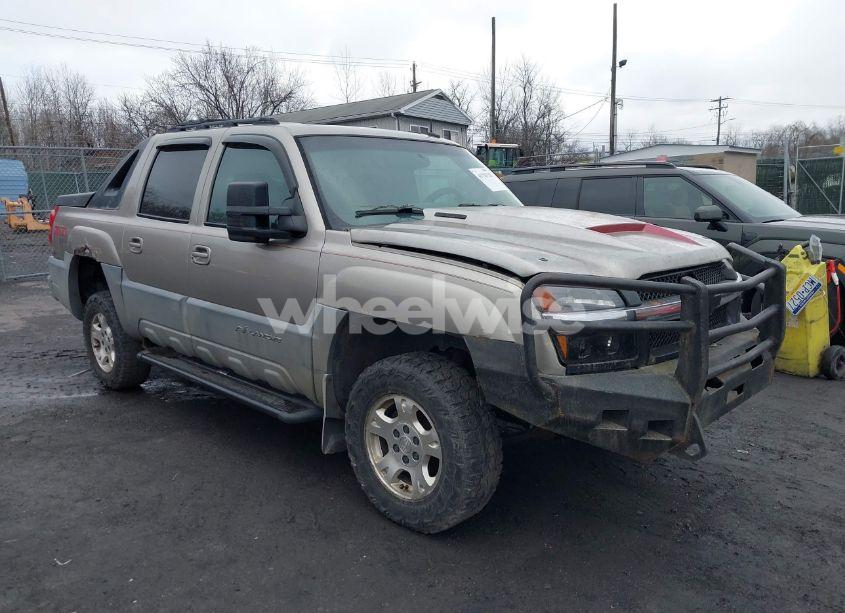 2002 Chevrolet Avalanche 1500 (VIN 3GNEK13T82G322323) main photo