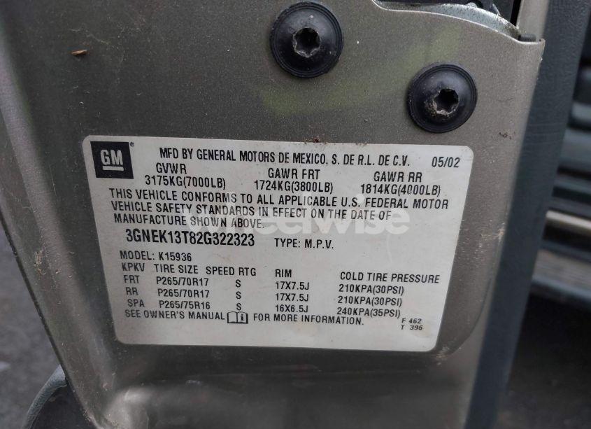 Photo 9 of 2002 Chevrolet Avalanche 1500 (VIN 3GNEK13T82G322323)