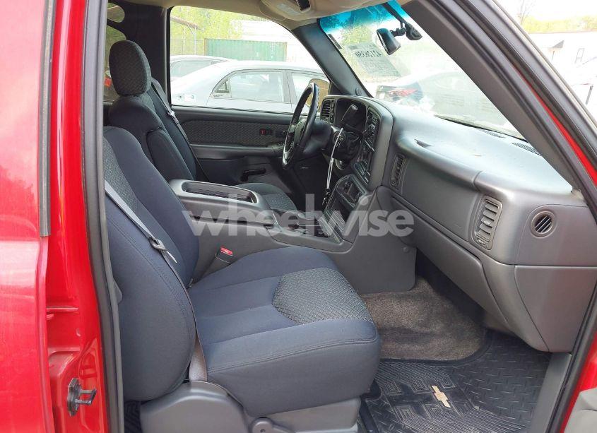 Photo 5 of 2003 Chevrolet Avalanche 1500 (VIN 3GNEK13T83G191752)