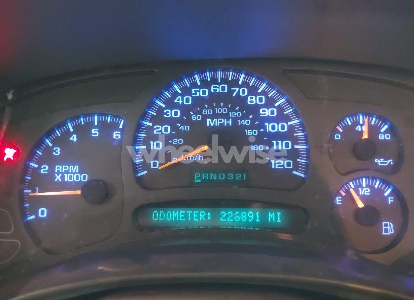 Photo 7 of 2003 Chevrolet Avalanche 1500 (VIN 3GNEK13T83G299210)