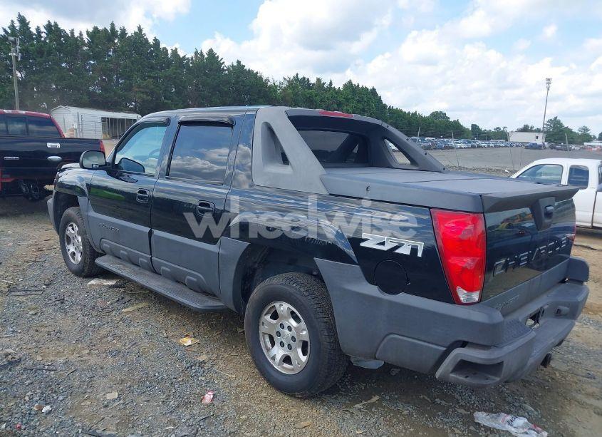 Photo 3 of 2003 Chevrolet Avalanche 1500 (VIN 3GNEK13T83G303241)