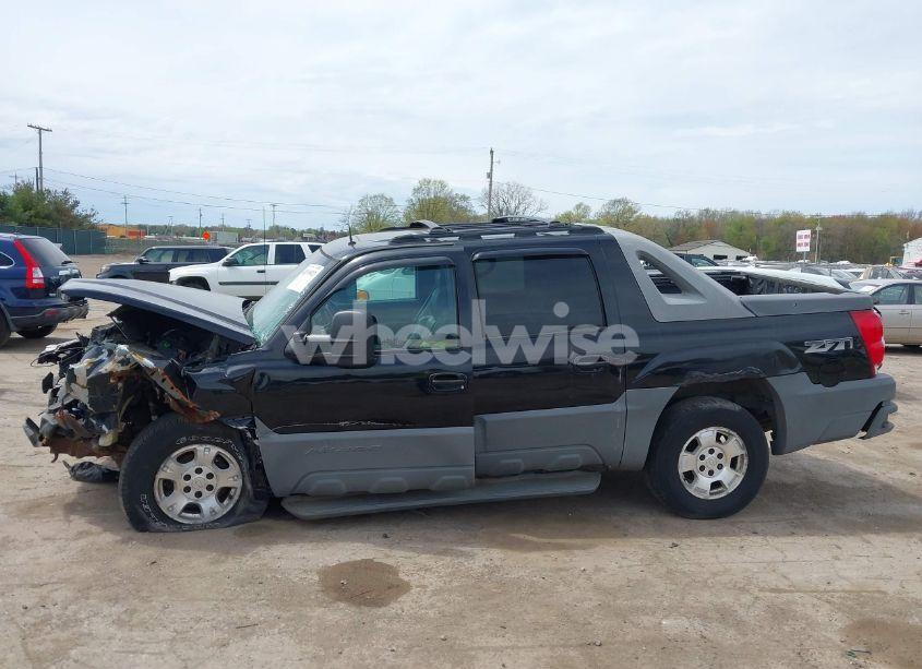 Photo 14 of 2002 Chevrolet Avalanche 1500 (VIN 3GNEK13T92G103211)