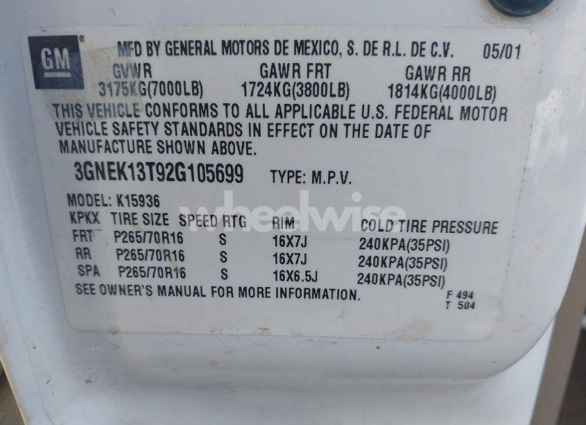 Photo 9 of 2002 Chevrolet Avalanche 1500 (VIN 3GNEK13T92G105699)