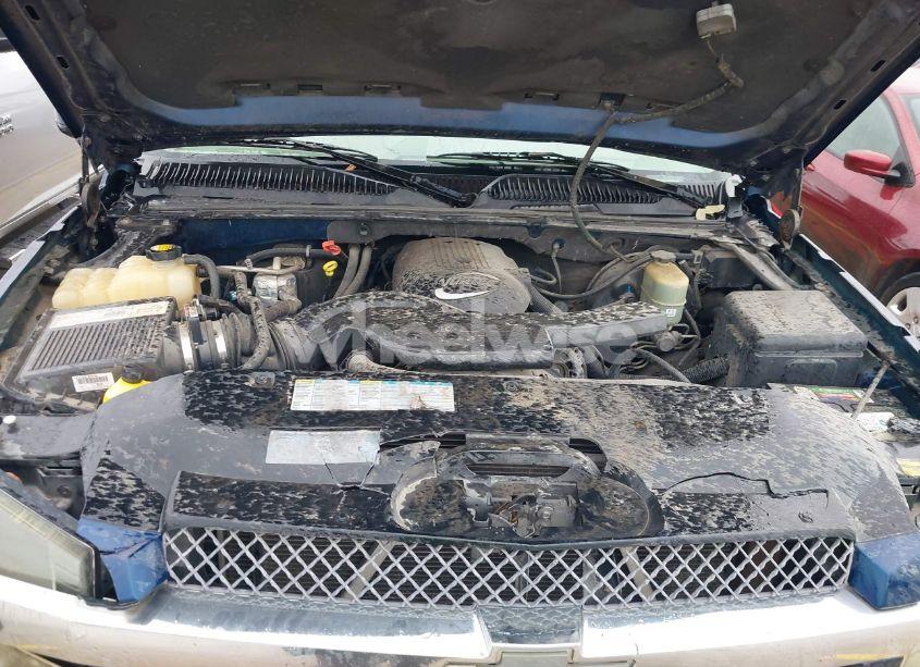 Photo 10 of 2002 Chevrolet Avalanche 1500 (VIN 3GNEK13T92G124785)