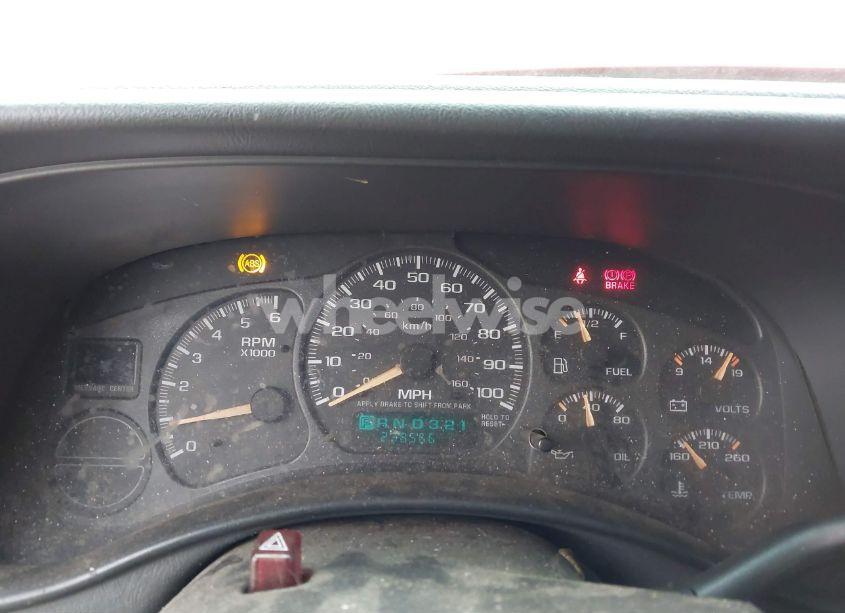 Photo 7 of 2002 Chevrolet Avalanche 1500 (VIN 3GNEK13T92G125936)